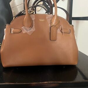 ❌NOT AVAILABLE BRAND NEW COACH SOFT LEATHER EMPIRE 28 IN THE COLOR HONEY
